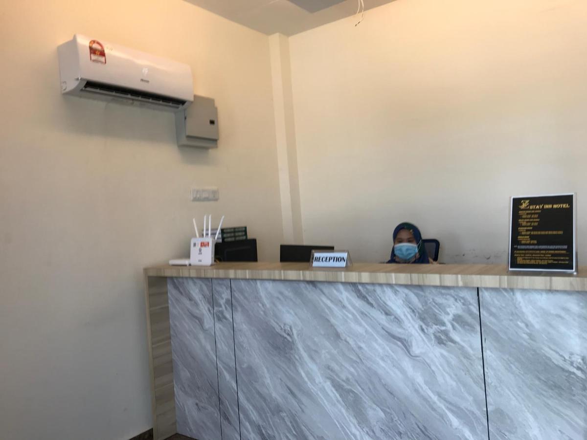 Oyo 90506 Z Stay Inn Hotel Simpang Renggam Zewnętrze zdjęcie