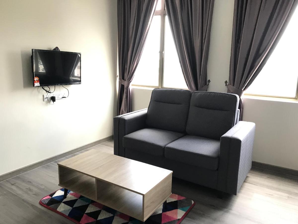 Oyo 90506 Z Stay Inn Hotel Simpang Renggam Zewnętrze zdjęcie