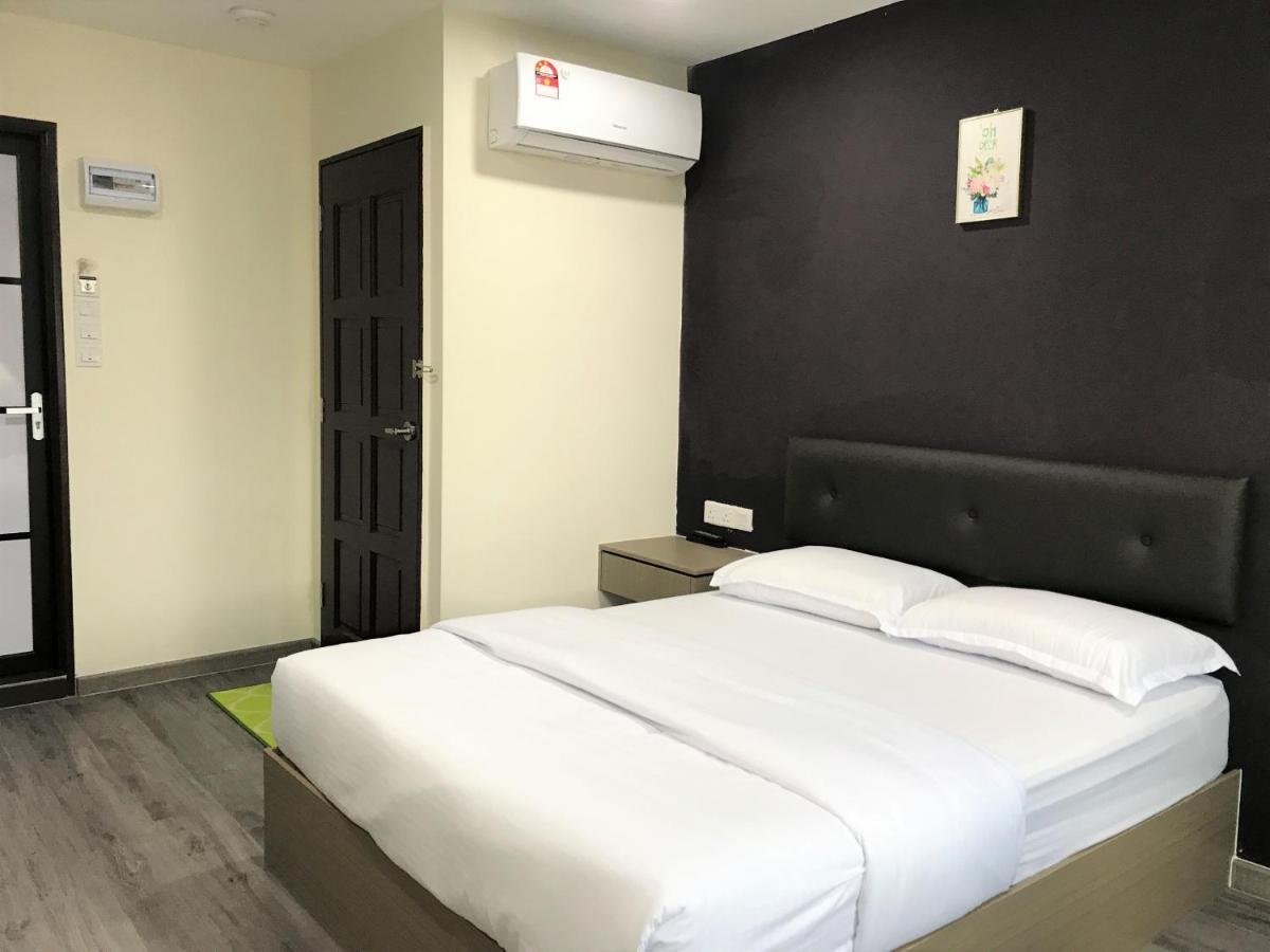 Oyo 90506 Z Stay Inn Hotel Simpang Renggam Zewnętrze zdjęcie