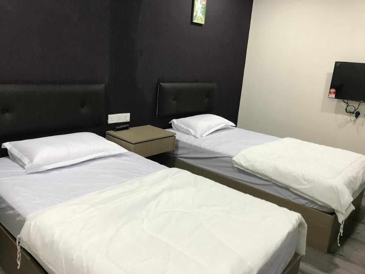 Oyo 90506 Z Stay Inn Hotel Simpang Renggam Zewnętrze zdjęcie