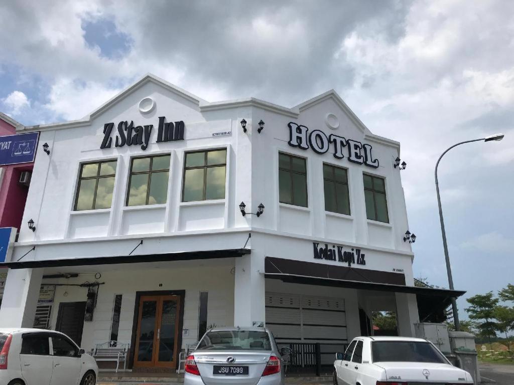 Oyo 90506 Z Stay Inn Hotel Simpang Renggam Zewnętrze zdjęcie